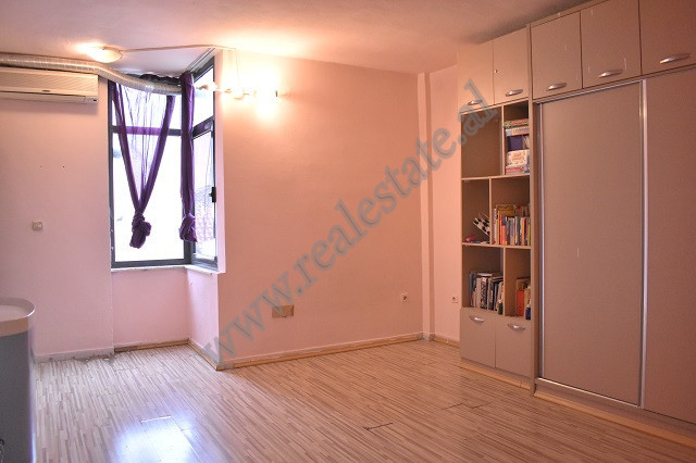 Office space for rent at the beginning of Barrikadave street, very close to the Center in Tirana, Al